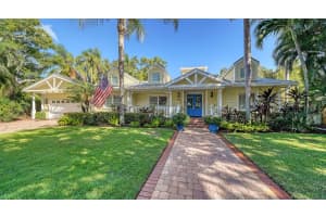 1715 SOUTH DRIVE, SARASOTA, FL 34239 Sold 08/02/24