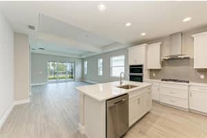157 OKEEFFE CIRCLE, BRADENTON, FL 34212 Sold 12/26/24
