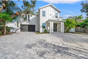 3319 OSPREY AVENUE, SARASOTA, FL 34239 Sold 02/27/24