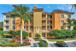 6465 WATERCREST WAY, LAKEWOOD RANCH, FL 34202 Sold 12/20/24