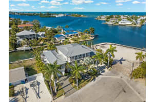 528 72ND STREET, HOLMES BEACH, FL 34217 Sold 12/19/24