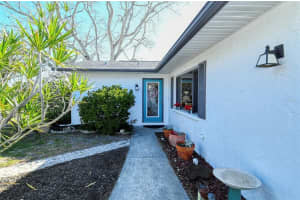 4076 VELARDE LANE, SARASOTA, FL 34235 Sold 04/30/24