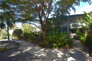 1601 Bayhouse Point Dr #ba201, SARASOTA