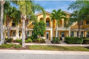 3770 82ND AVENUE CIRCLE, SARASOTA, FL 34243 Sold 05/10/24