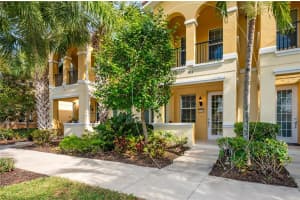 3770 82ND AVENUE CIRCLE, SARASOTA, FL 34243 Sold 05/10/24