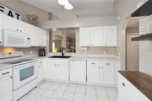 3238 VILLA WAY CIRCLE, SAINT CLOUD, FL 34769 Sold 04/18/24