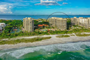 1241 GULF OF MEXICO DRIVE, LONGBOAT KEY, FL 34228 Sold 12/16/24