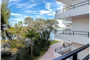 8701 MIDNIGHT PASS ROAD, SARASOTA, FL 34242 Sold 03/13/24