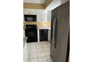 2555 BRIAR OAK CIRCLE, SARASOTA, FL 34232 Sold 04/12/24