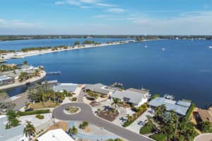 9911 SPOONBILL ROAD, BRADENTON, FL 34209 Sold 05/15/24