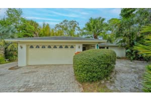 2303 EUGENE STREET, SARASOTA, FL 34231 Sold 09/16/24