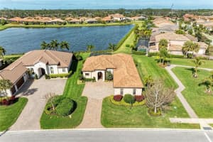 9929 CARNOUSTIE PLACE, BRADENTON, FL 34211 Sold 05/03/24