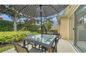 5740 IVREA DRIVE, SARASOTA, FL 34238 Sold 05/08/24