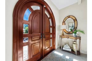 551 PUTTER LANE, LONGBOAT KEY, FL 34228 Sold 07/12/24