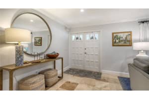 600 OWL WAY, SARASOTA, FL 34236 Sold 05/15/24