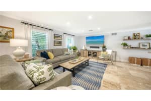 600 OWL WAY, SARASOTA, FL 34236 Sold 05/15/24