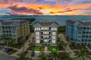 380 ARUBA CIRCLE, BRADENTON, FL 34209 Sold 04/29/24