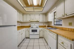 1230 56TH STREET, BRADENTON, FL 34209 Sold 03/08/24