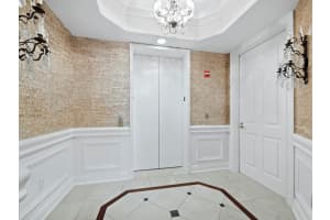 35 WATERGATE DRIVE, SARASOTA, FL 34236 Sold 04/18/24