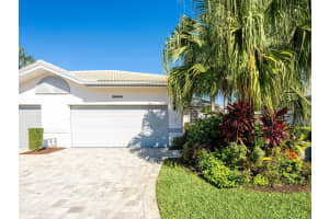 5565 LONG COMMON COURT, SARASOTA, FL 34235 Sold 10/25/24