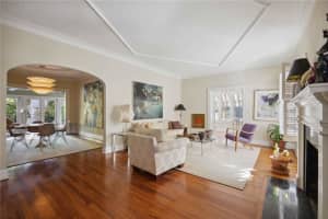 1917 BAHIA VISTA STREET, SARASOTA, FL 34239 Sold 11/21/24
