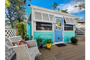 771 FOX STREET, LONGBOAT KEY, FL 34228 Sold 03/29/24