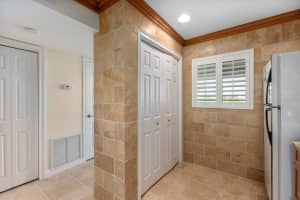 6236 MIDNIGHT PASS ROAD, SARASOTA, FL 34242 Sold 03/04/24