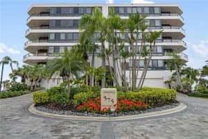 575 SANCTUARY DRIVE, LONGBOAT KEY, FL 34228 Sold 07/23/24