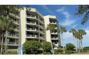 2110 HARBOURSIDE DRIVE, LONGBOAT KEY, FL 34228 Sold 01/13/25