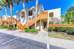 133 WILD PALM DRIVE, BRADENTON, FL 34210 Sold 10/28/24