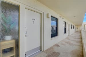 5740 MIDNIGHT PASS ROAD, SARASOTA, FL 34242 Sold 03/22/24