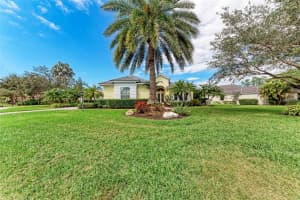 8316 ABINGDON COURT, UNIVERSITY PARK, FL 34201 Sold 06/13/24