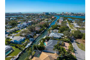 1774 MEADOWOOD STREET, SARASOTA, FL 34231 Sold 10/18/24
