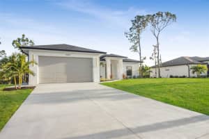 10301 ROCKFORD AVENUE, ENGLEWOOD, FL 34224 Sold 02/27/25