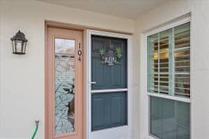 200 SILVER LAKE DRIVE, VENICE, FL 34292 Sold 03/19/24