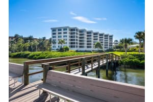 8735 MIDNIGHT PASS ROAD, SARASOTA, FL 34242 Sold 04/12/24