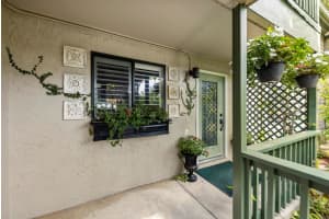 1515 PELICAN POINT DRIVE, SARASOTA, FL 34231 Sold 11/04/24