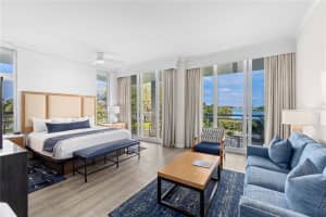 225 SANDS POINT ROAD, LONGBOAT KEY, FL 34228 Sold 05/02/24