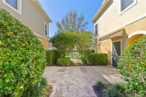 7863 MOONSTONE DRIVE, SARASOTA, FL 34233 Sold 09/27/24