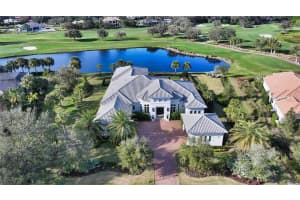 3743 FOUNDERS CLUB DRIVE, SARASOTA, FL 34240 Sold 05/10/24
