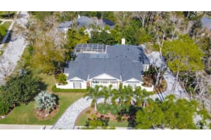 7601 WEEPING WILLOW BOULEVARD, SARASOTA, FL 34241 Sold 08/28/24