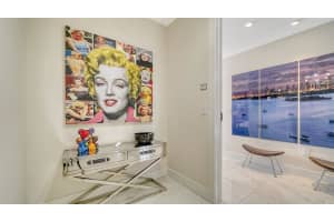1155 GULFSTREAM AVENUE, SARASOTA, FL 34236 Sold 03/28/25