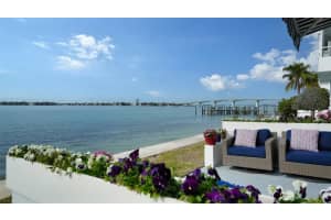 400 GOLDEN GATE POINT, SARASOTA, FL 34236 Sold 07/29/24