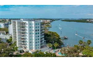 1660 SUMMERHOUSE LANE, SARASOTA, FL 34242 Sold 07/22/25