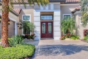 13819 PALAZZO TERRACE, BRADENTON, FL 34211 Sold 05/17/24