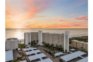 6300 MIDNIGHT PASS ROAD, SARASOTA, FL 34242 Sold 04/08/24