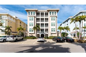 380 ARUBA CIRCLE, BRADENTON, FL 34209 Sold 09/06/24