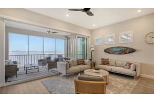 380 ARUBA CIRCLE, BRADENTON, FL 34209 Sold 09/06/24