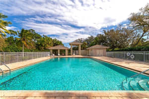 7470 FEATHERSTONE BOULEVARD, SARASOTA, FL 34238 Sold 04/02/24