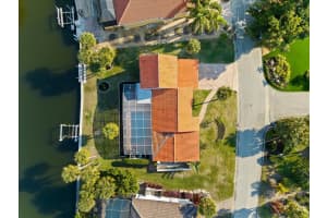 5455 AZURE WAY, SARASOTA, FL 34242 Sold 07/31/24